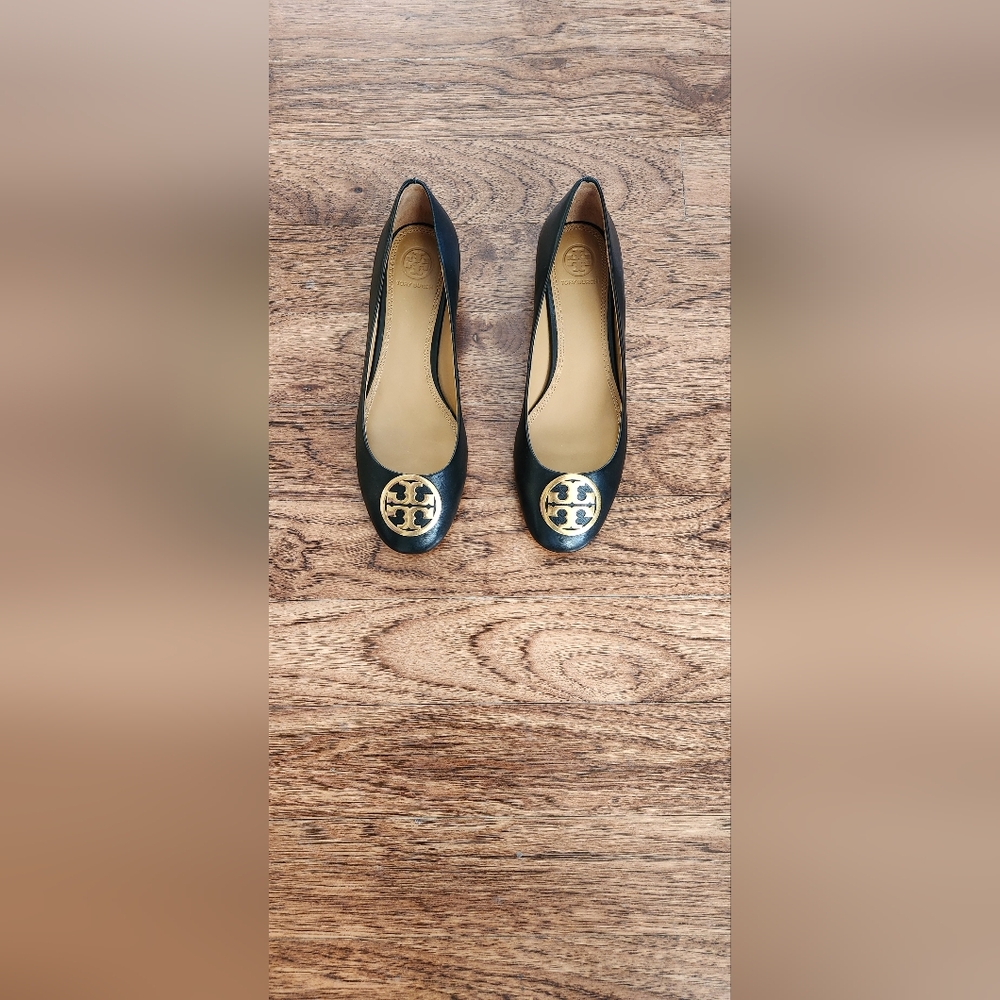 Tory Burch black shoes